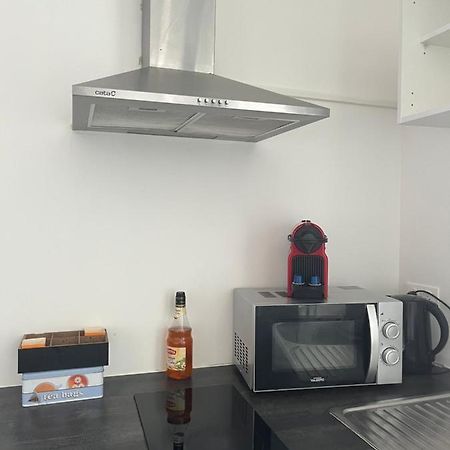 Appartement 4 Personnes, Aeroport Marseille Мариньян Экстерьер фото
